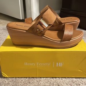 Wedge sandals